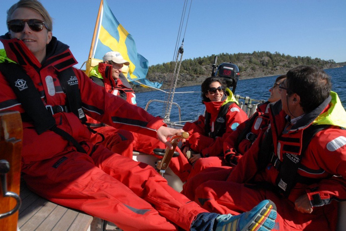 Vindovatten_segling3-e1453764834354 sailing,sailing Stockholm,sailing adventure,skipper,skippered charter,sail boat,Vind o Vatten,Vind och Vatten,Vind o Vatten sailing,sailing experience,sailing tour,daytour Stockholm archipelago,Stockholm archipelago,sail in Stockholm archipelago,skippered charter Stockholm archipelago